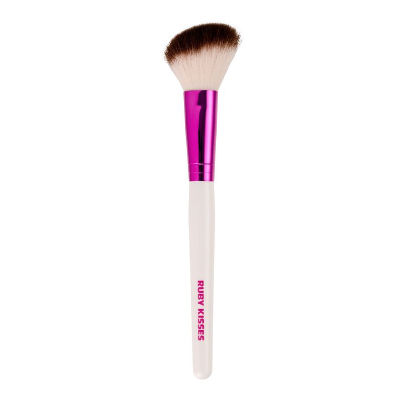 RMUB03BR-1-ruby-kisses-pincel-chanfrado-para-blush