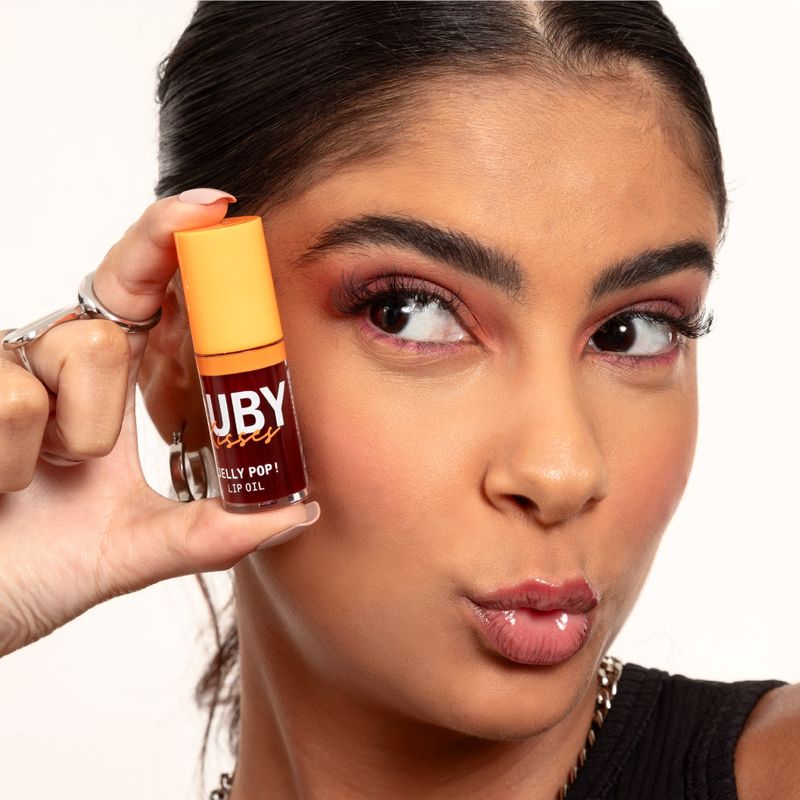 RJP04B-Lip-Oil-Jelly-Pop-Ruby-Kisses-2