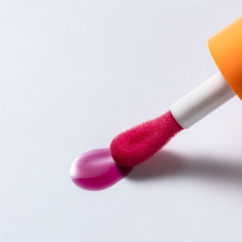 RJP04B-Lip-Oil-Jelly-Pop-Ruby-Kisses-3