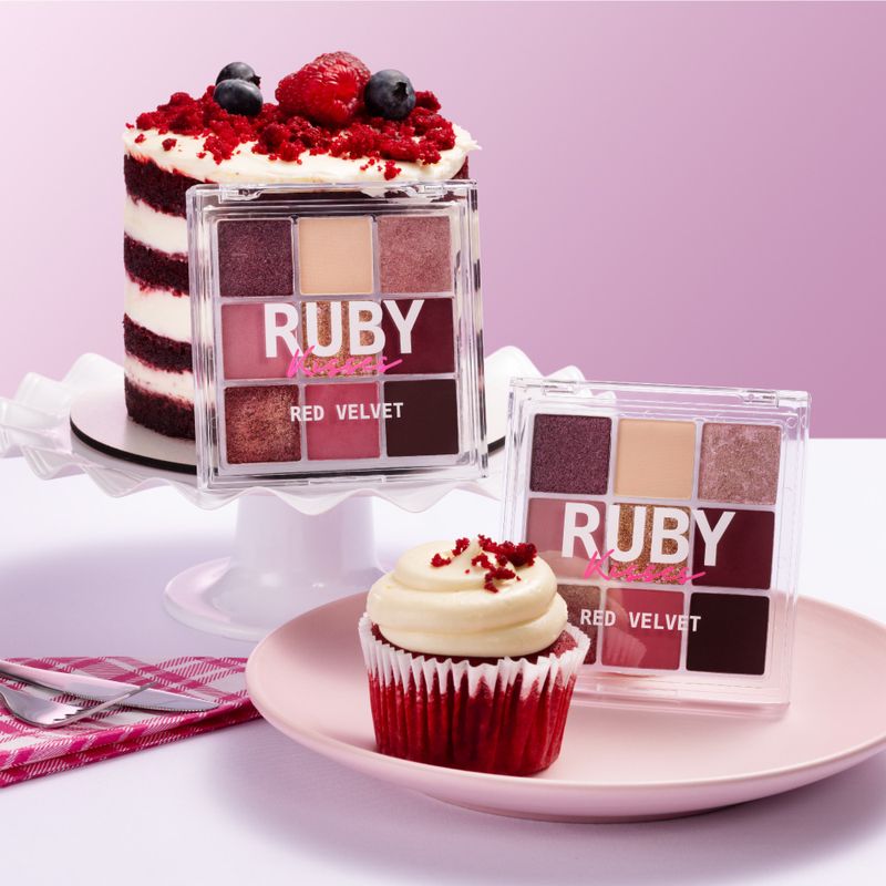 RMPS15BR-Paleta-de-Sombras-Sweets-Collection-Red-Velvet--Ruby-Kisses-7